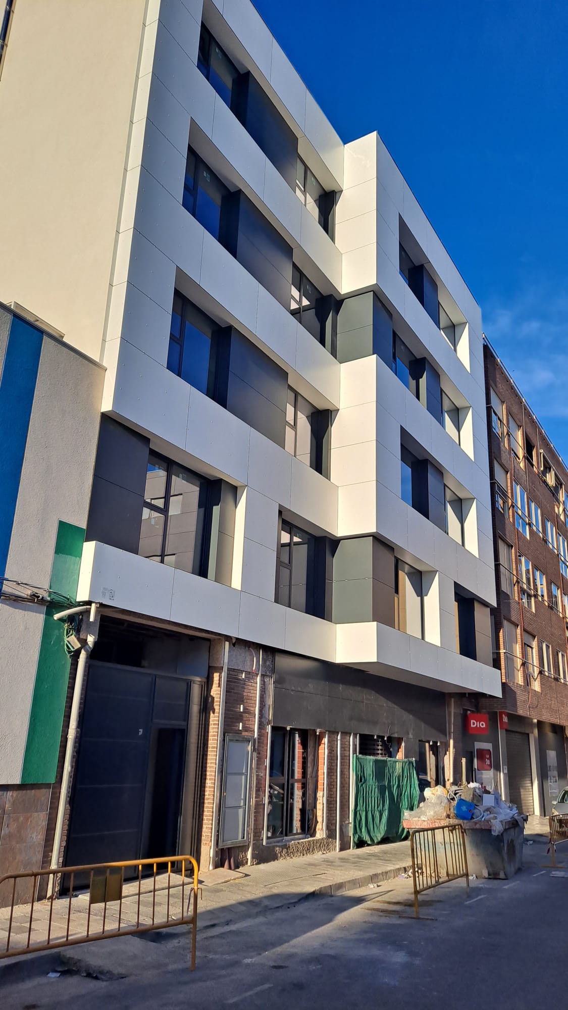 WhatsApp Image 2025-05-28 at 09.46.27(1)